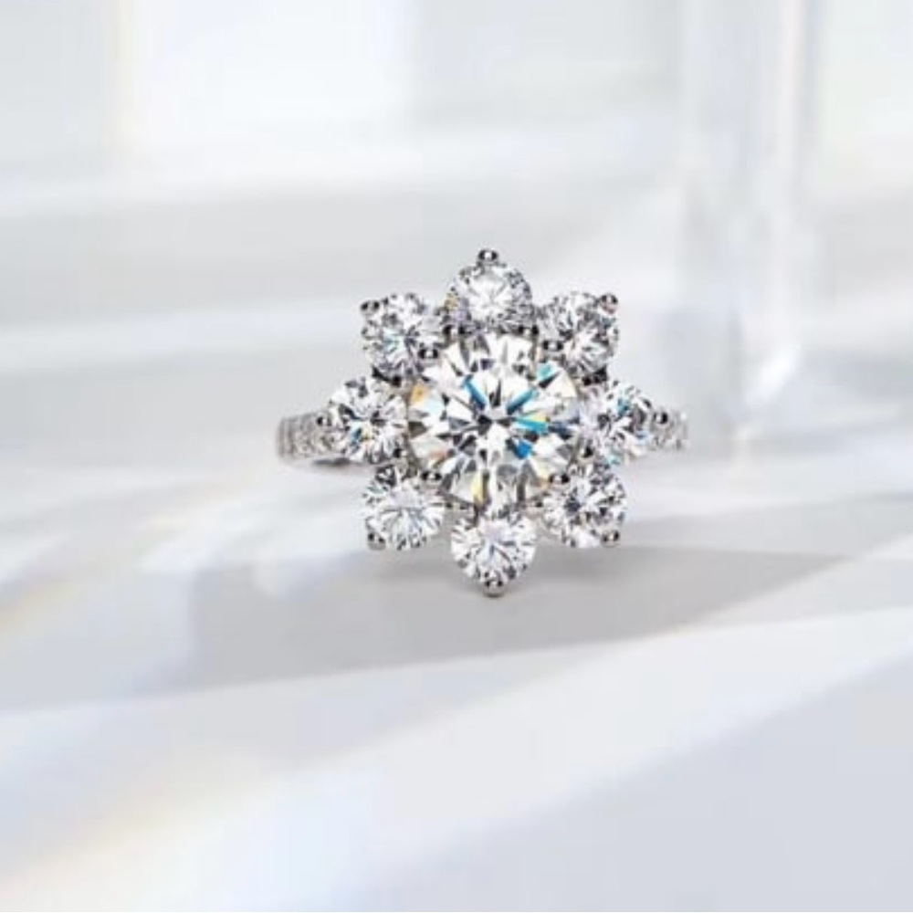 Solid 925 Sterling Silver Moissanite White Minimalist Band Ring